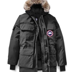 Canada Goose Arctic Program coat size LG